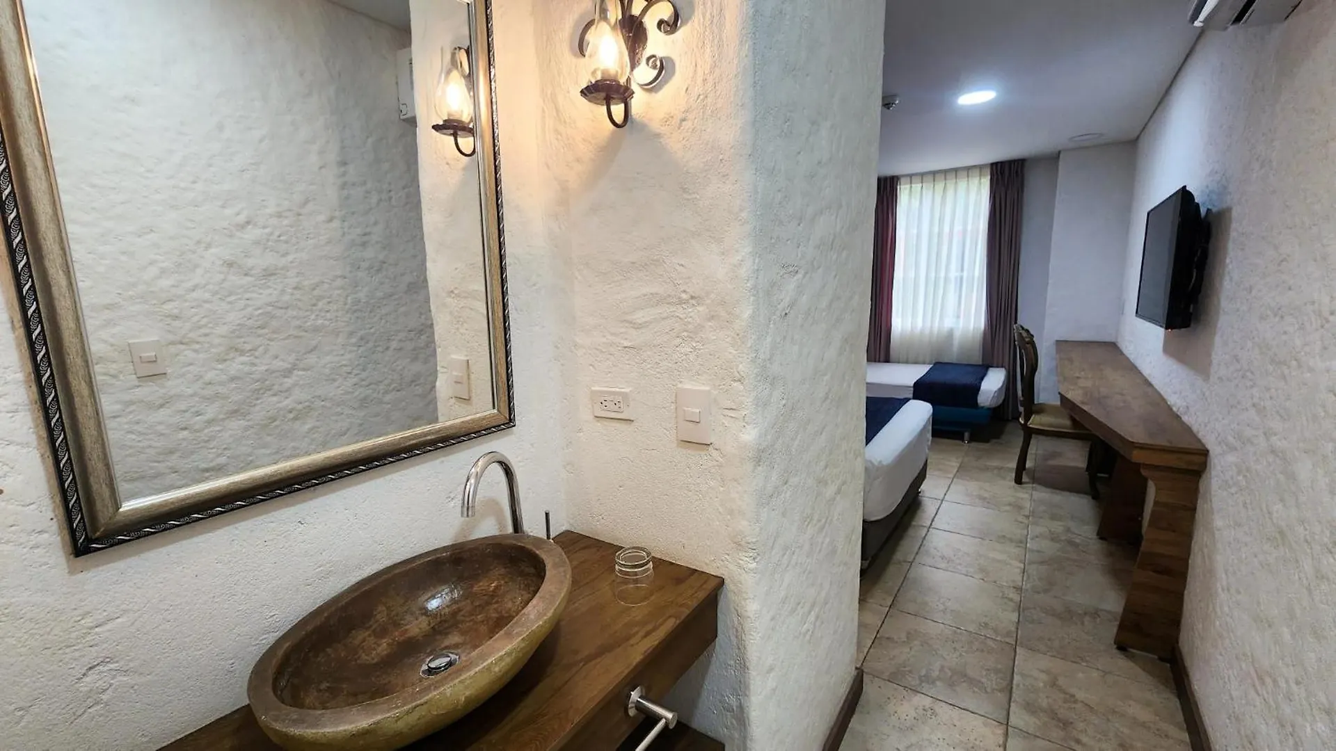 ****  Casa Del Hidalgo Hotel Cali Centenario Colombia